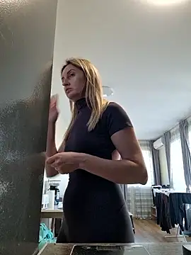 Miss____Mia_'s cam snapshot