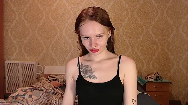 Kitkaat00 live sex cam