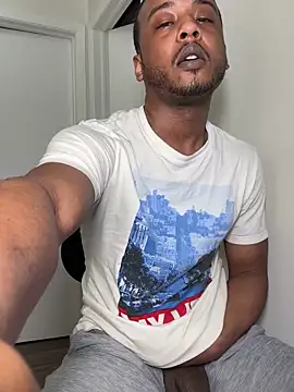 AgentDoubleTroubleX live sex cam