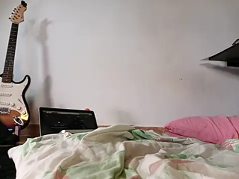 honey_ass25's cam snapshot