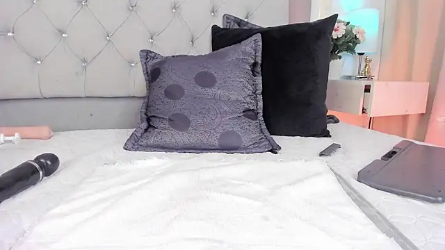 Nathy_Sweettt's cam snapshot