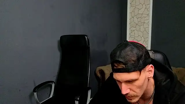 BrianHunts's cam snapshot