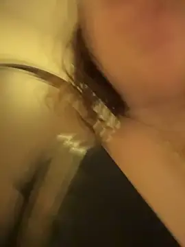 lucy-joy's cam snapshot