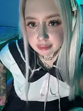 Chiibi's cam snapshot