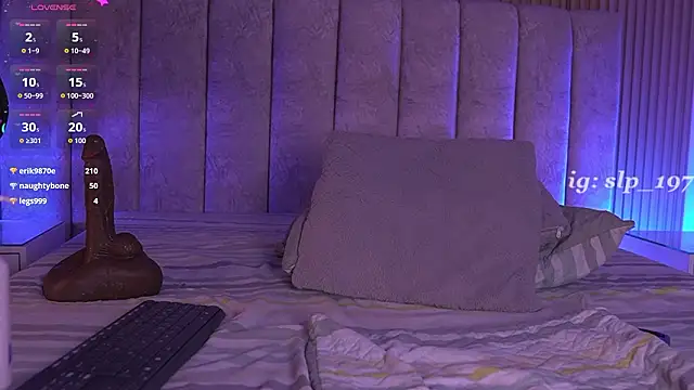 sara_lopee1 live sex cam