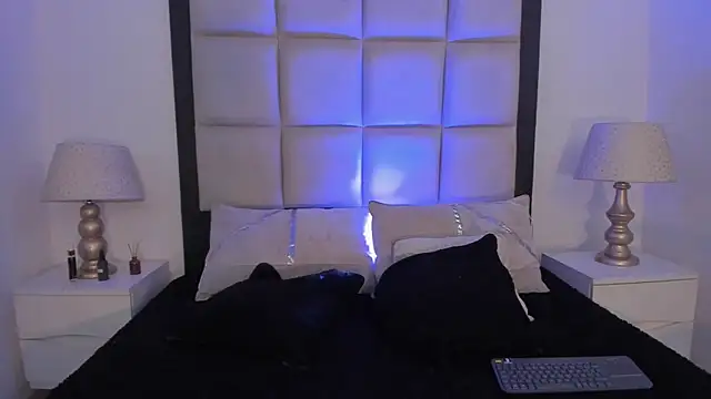 SussyFox live sex cam