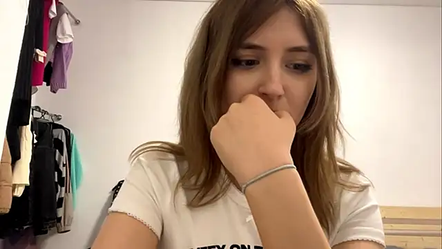 TakenTrumpet's cam snapshot