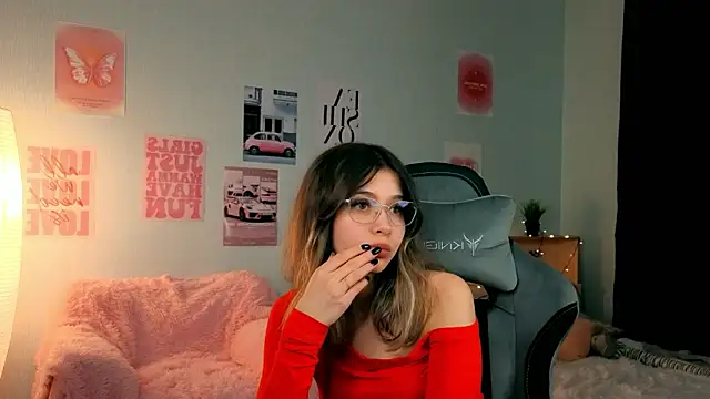 dinnerwithflowers's cam snapshot