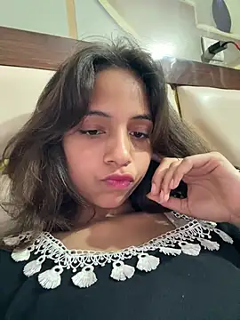 its_anuuu's cam snapshot