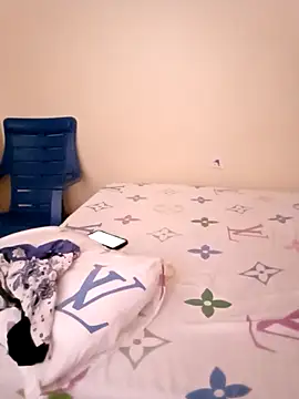 laviedavi's cam snapshot