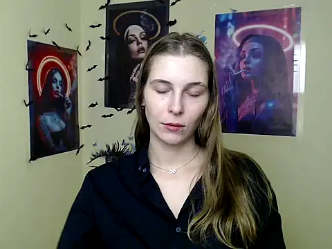 StrangerGi's cam snapshot