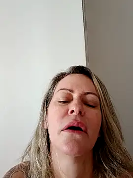 Misaudibel's cam snapshot