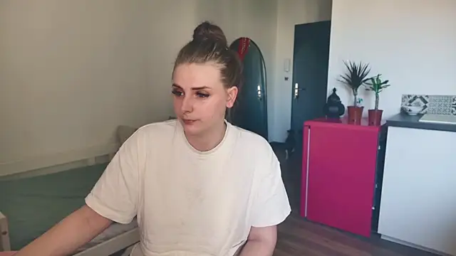 Celeste_Off's cam snapshot