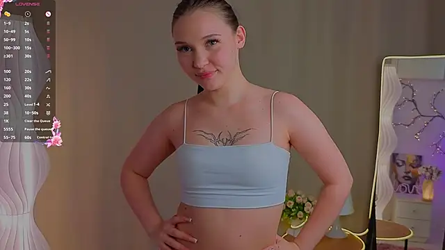 RoxannRunk's cam snapshot