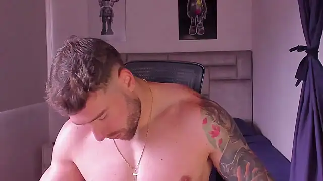 paul_rogerr's cam snapshot