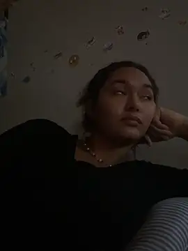 QueenNefertiti's cam snapshot