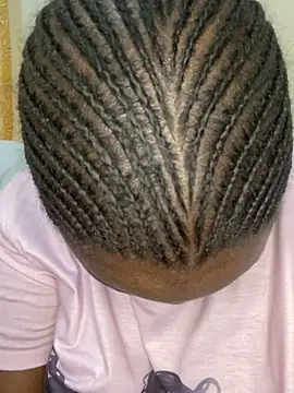 sweet18creamybigpussy's cam snapshot