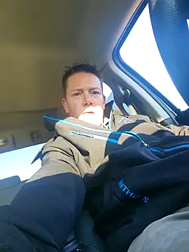 Bigtater1999 live sex cam