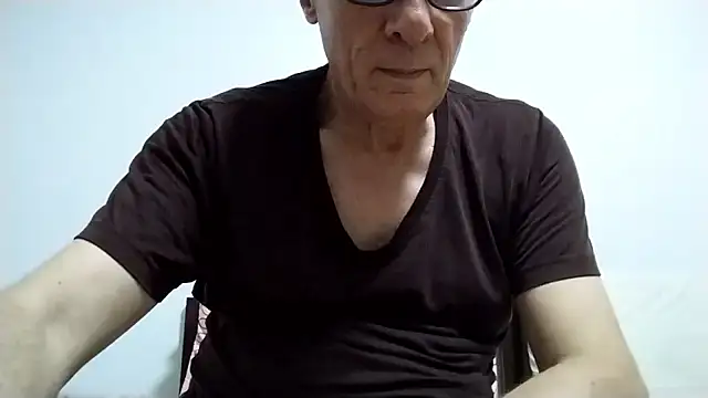 BIGUNCUTHARDCOCK live sex cam