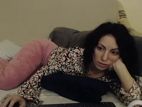 Emmatoo's cam snapshot