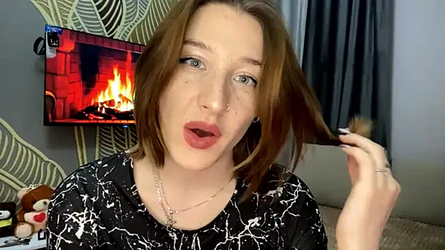 mally_luxxx's cam snapshot