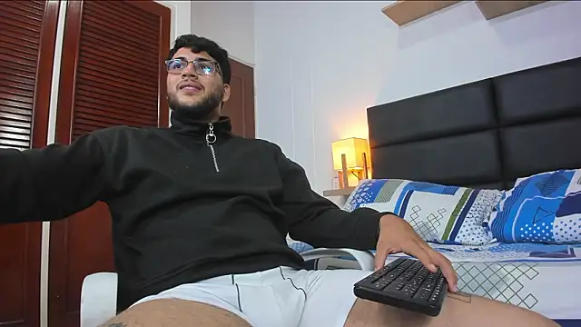 mike_foxxx_ live sex cam