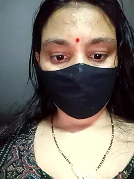 Saishaa's cam snapshot