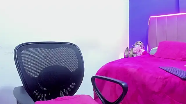 CintiaWalker's cam snapshot