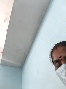 Tamil_riyalini12's cam snapshot