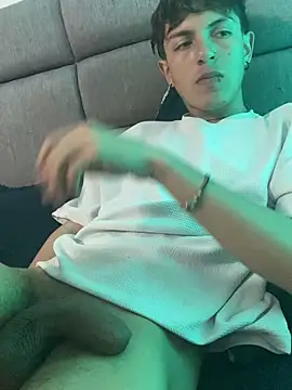 NaytonFreeman's cam snapshot