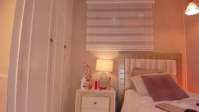 isabela__x's cam snapshot