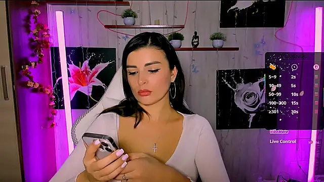 KayWuds's cam snapshot