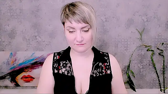 Djullia's cam snapshot