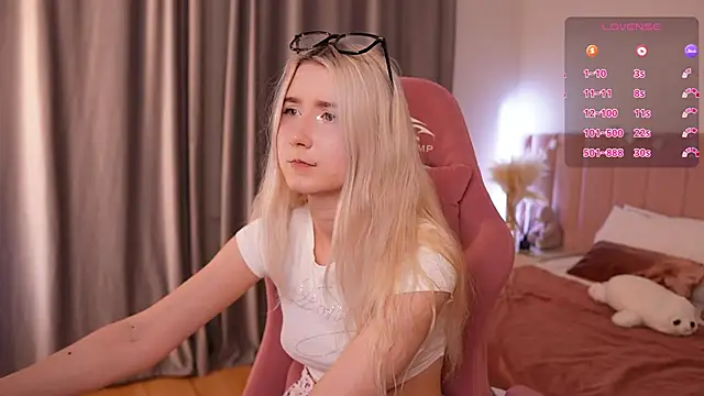 Aiko_Takana's cam snapshot