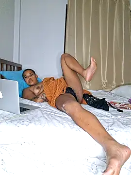 Seductive_Simon333's cam snapshot