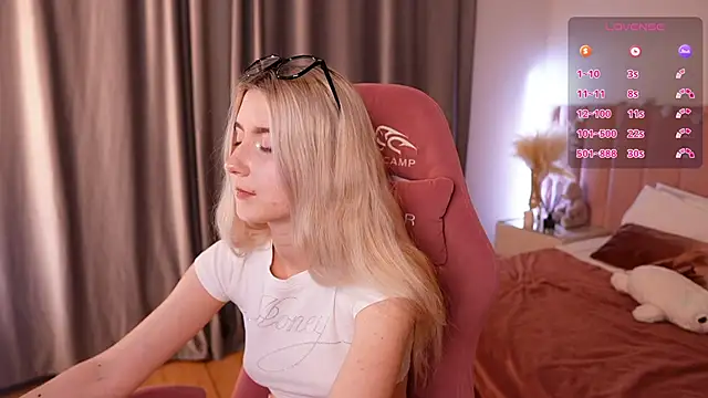 Aiko_Takana's cam snapshot