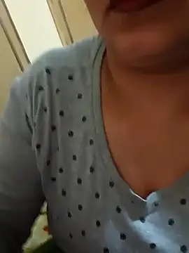 angel_ridhi's cam snapshot