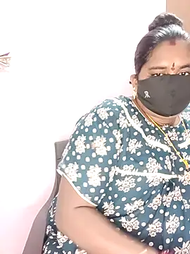 sirisha__9's cam snapshot