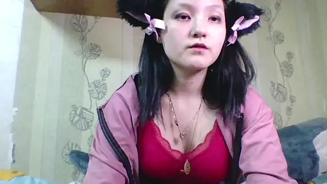 yourcutevikki's cam snapshot