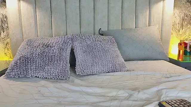 MeganCruzGB live sex cam