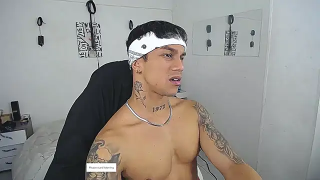 Leonard_Price live sex cam