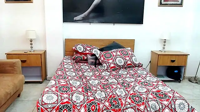 MaloryAndLuna live sex cam