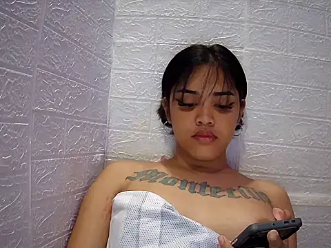 Yuriidelaveigne666 live sex cam