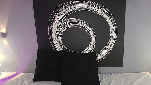 AlannaViera live sex cam