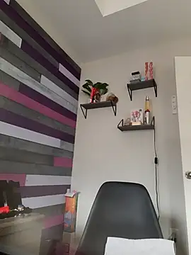 Kourtneyk's cam snapshot