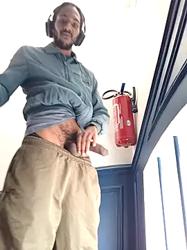 Mikaaa97 live sex cam