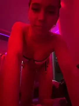 Aneruivinhaa live sex cam