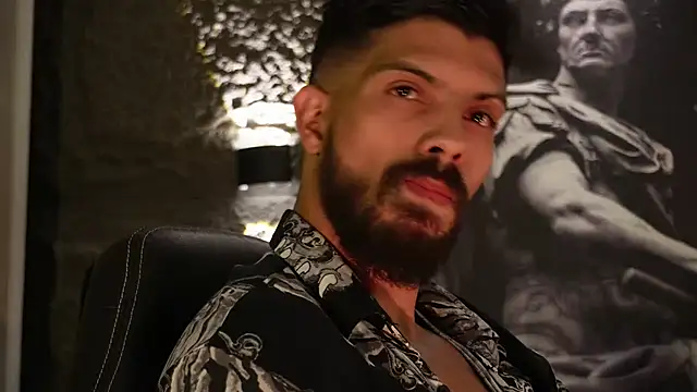 DannSaenz live sex cam