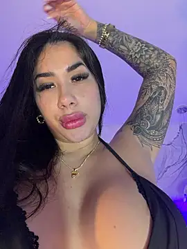 kiim_taaylor live sex cam