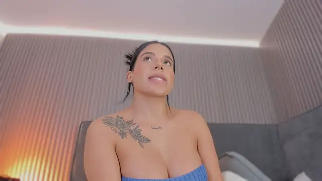 emelie_89's cam snapshot